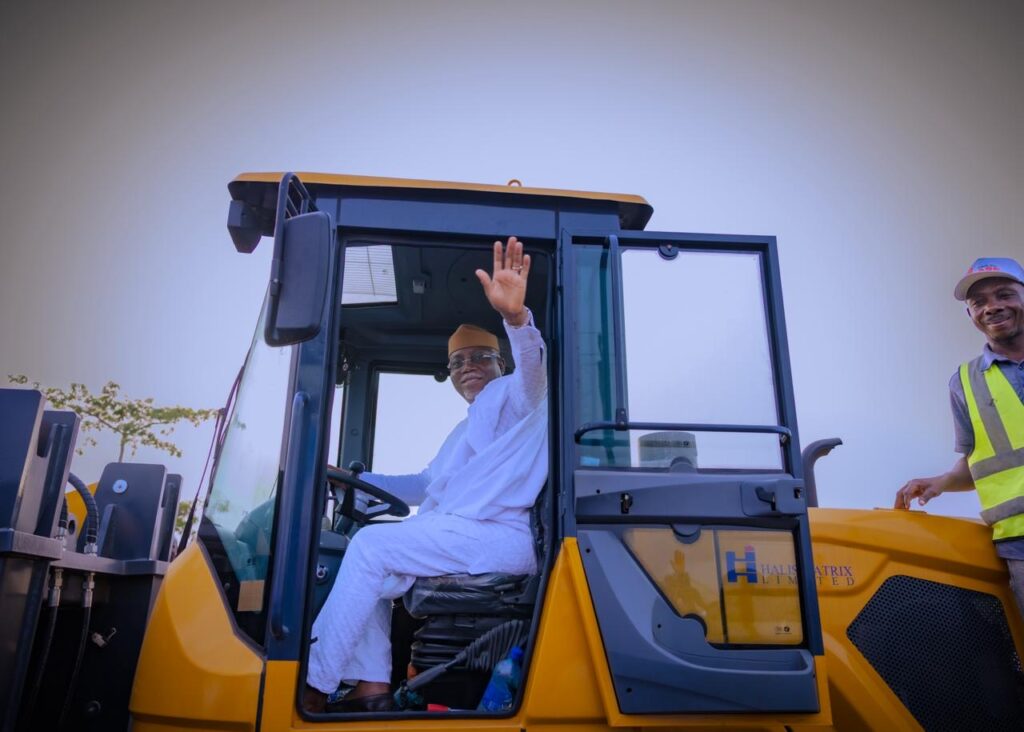 Aiyedatiwa commissions road project in Ilaje, flags off 8.5km dual carriageway